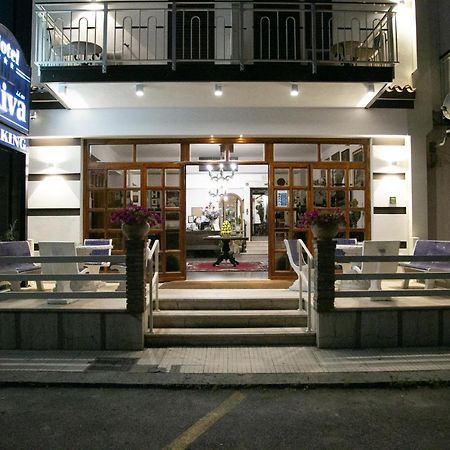 Hotel La Riva Giardini Naxos Exterior foto